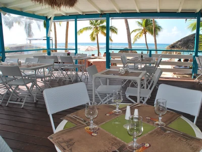 restaurant en bord de mer
